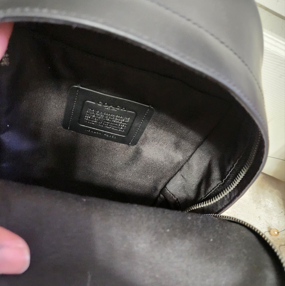 Coach Back Sling - Picture 5 of 8